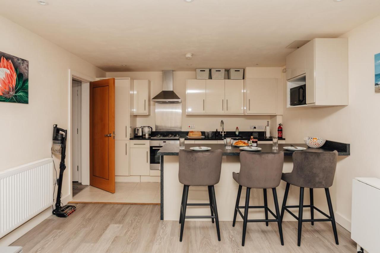 Henley Town Centre With Parking Apartment Екстериор снимка
